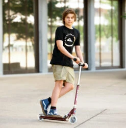 Micro Step Micro Sprite Autumn Red LED -Hape || BIGJIGS || Goki Verkoopwinkel image 1539