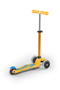 Micro Step Mini Micro Step Deluxe Abrikoos LED -Hape || BIGJIGS || Goki Verkoopwinkel image 1549