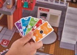 Hape Treinstation Grand City Station -Hape || BIGJIGS || Goki Verkoopwinkel image 655